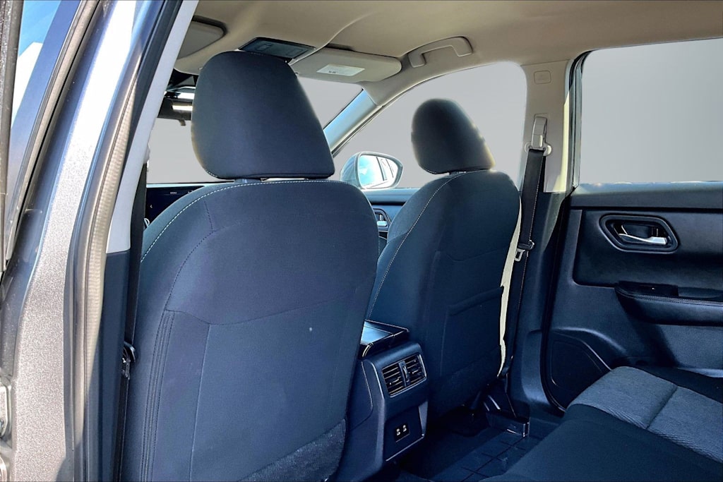 Thumbnail: 2025 Nissan Rogue - 13