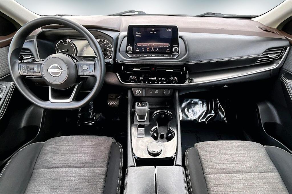 Thumbnail: 2022 Nissan Rogue - 10