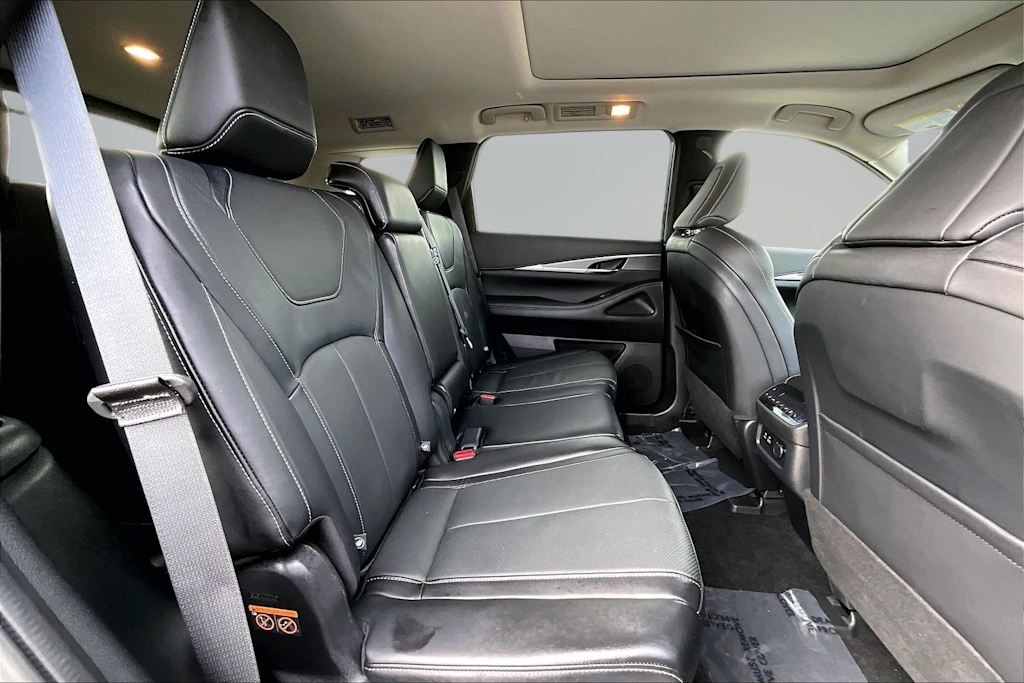 Thumbnail: 2023 INFINITI QX60 - 30