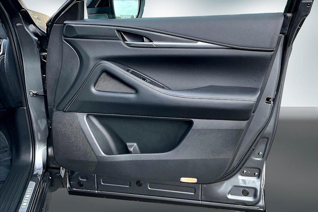 Thumbnail: 2023 INFINITI QX60 - 28