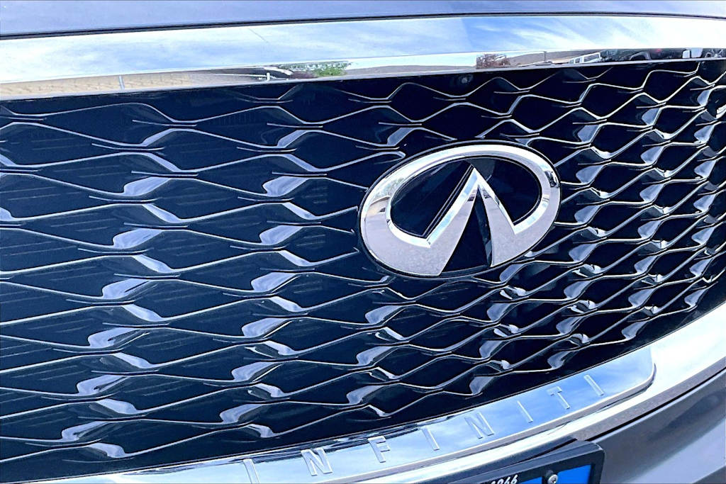 Thumbnail: 2023 INFINITI QX60 - 34