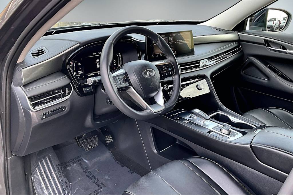 Thumbnail: 2023 INFINITI QX60 - 2