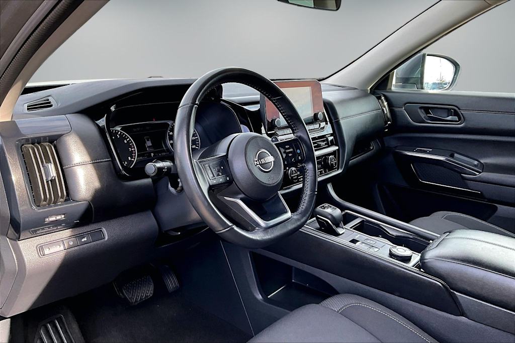 Thumbnail: 2025 Nissan Pathfinder - 2