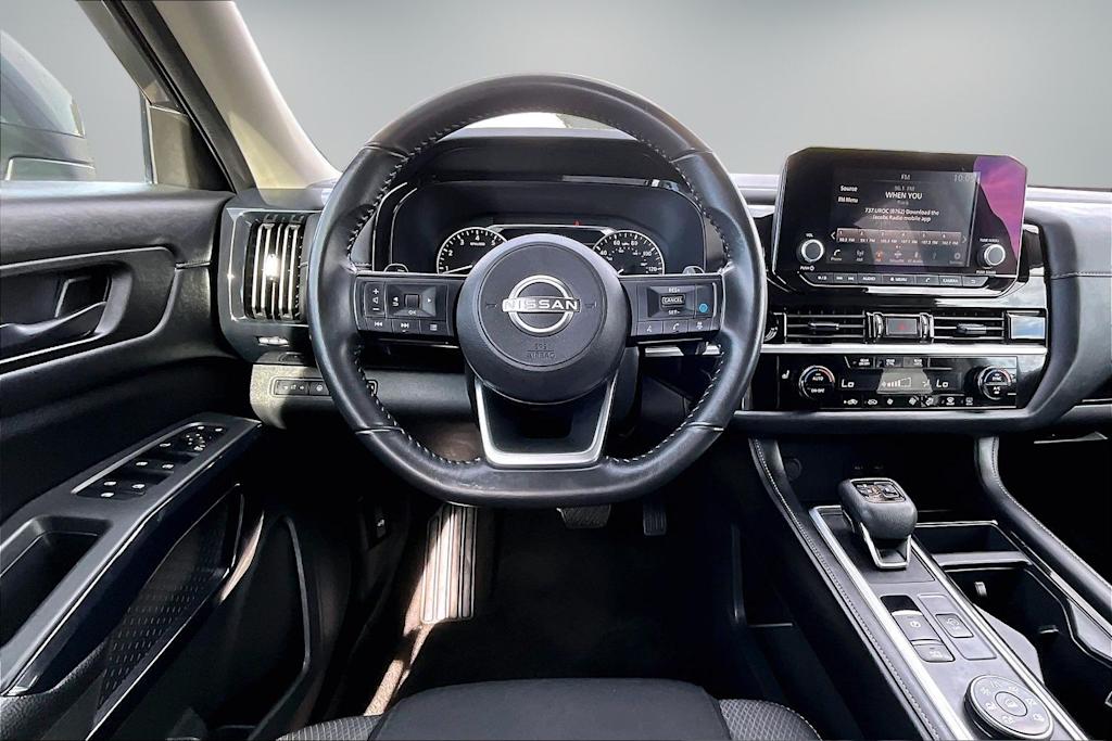 Thumbnail: 2025 Nissan Pathfinder - 14