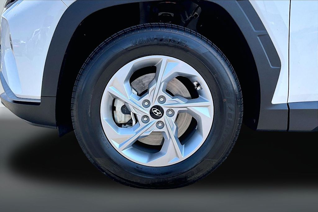 Thumbnail: 2024 Hyundai Tucson - 8