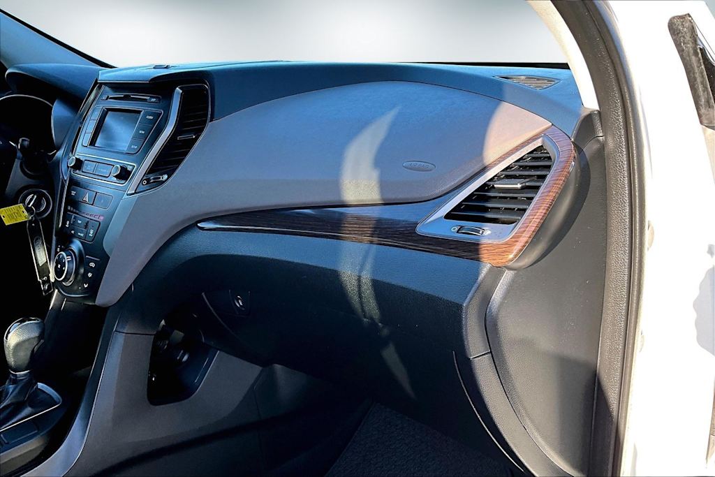 Thumbnail: 2018 Hyundai Santa Fe - 23