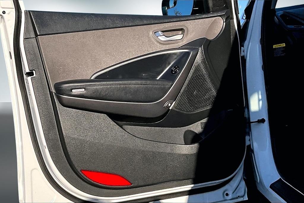 Thumbnail: 2018 Hyundai Santa Fe - 27