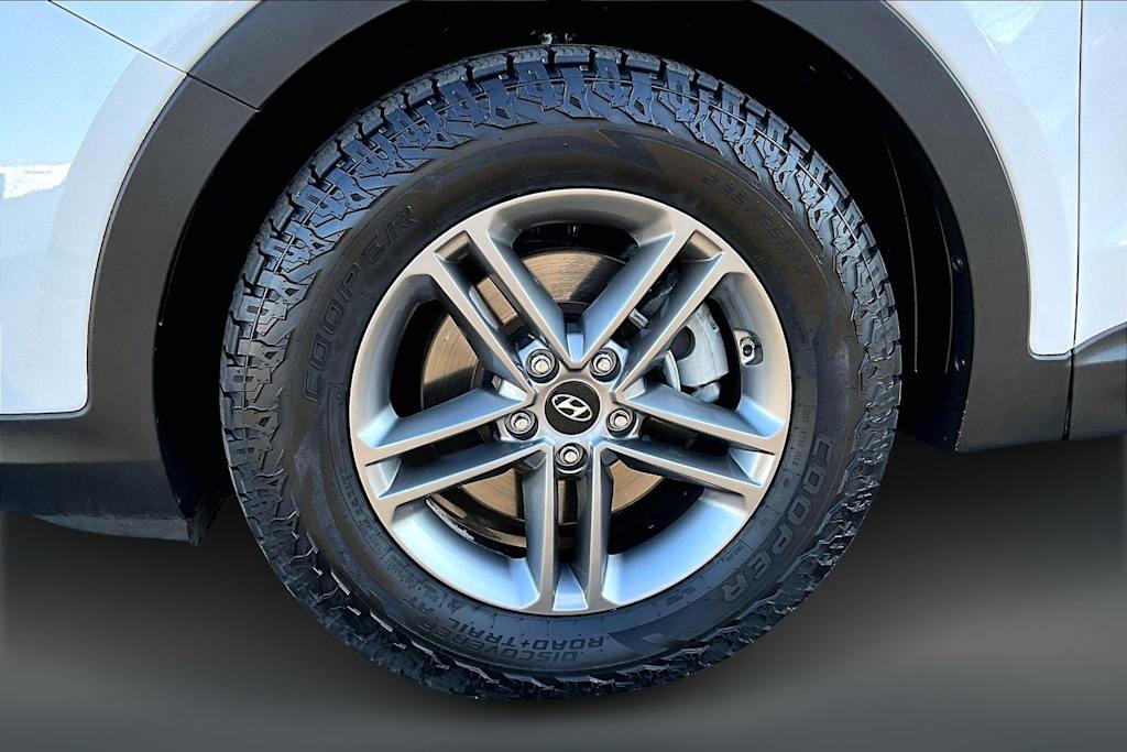 Thumbnail: 2018 Hyundai Santa Fe - 8