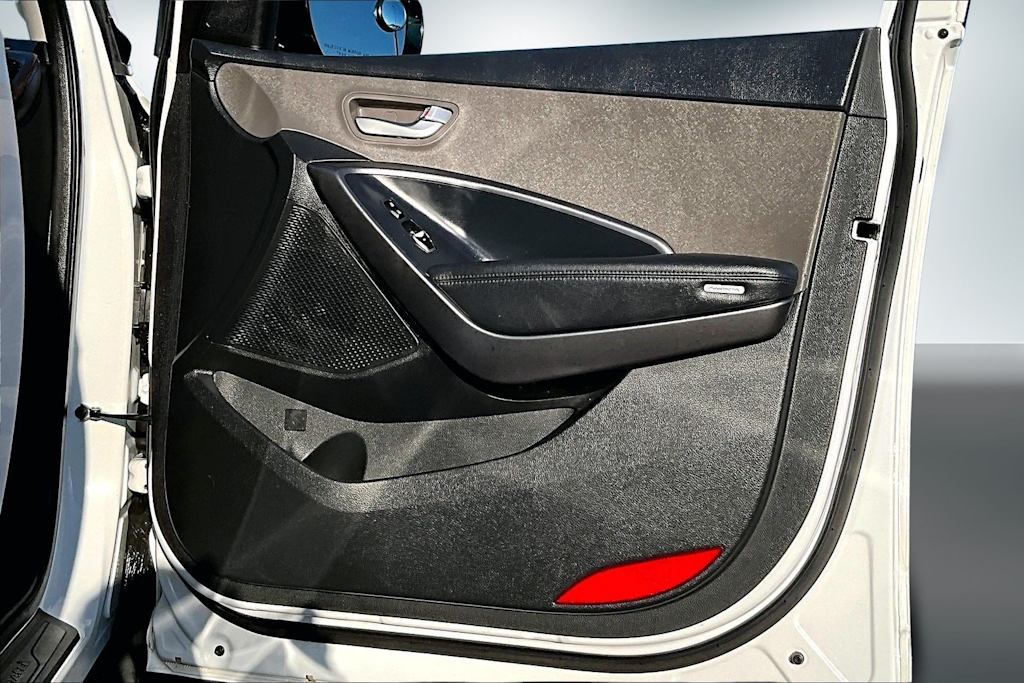 Thumbnail: 2018 Hyundai Santa Fe - 28