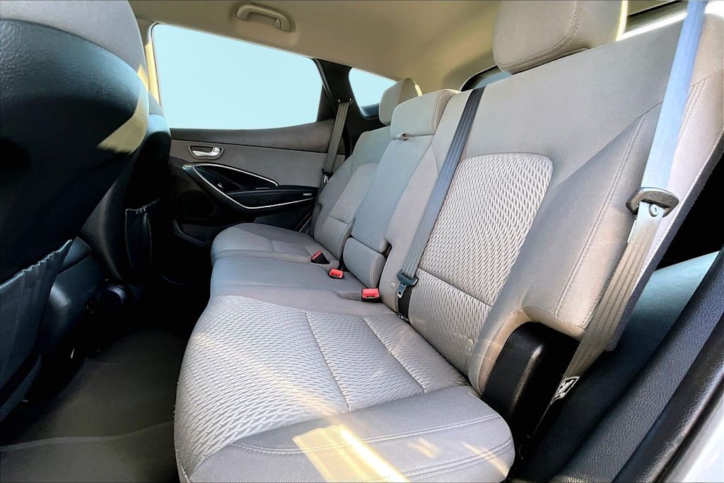 Thumbnail: 2018 Hyundai Santa Fe - 29