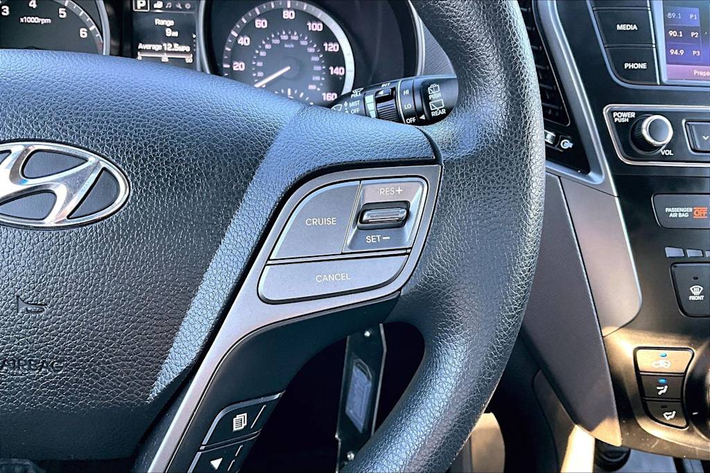 Thumbnail: 2018 Hyundai Santa Fe - 25