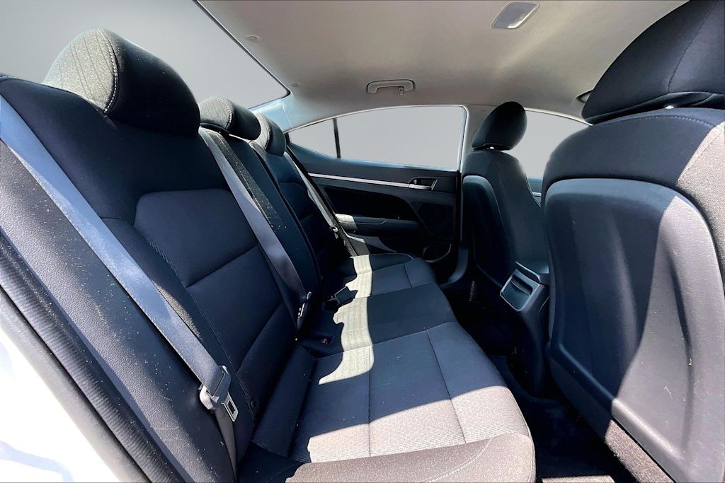 Thumbnail: 2018 Hyundai Elantra - 27