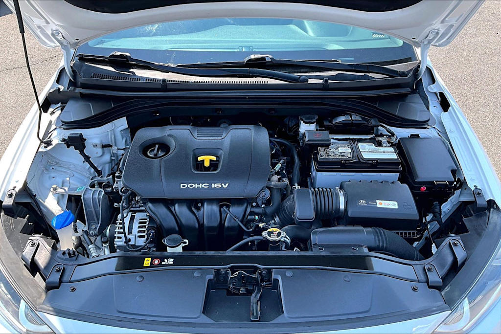 Thumbnail: 2018 Hyundai Elantra - 8