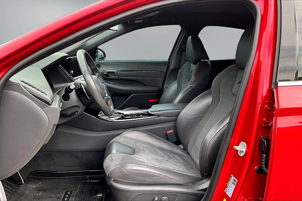 Thumbnail: 2021 Hyundai Sonata - 10