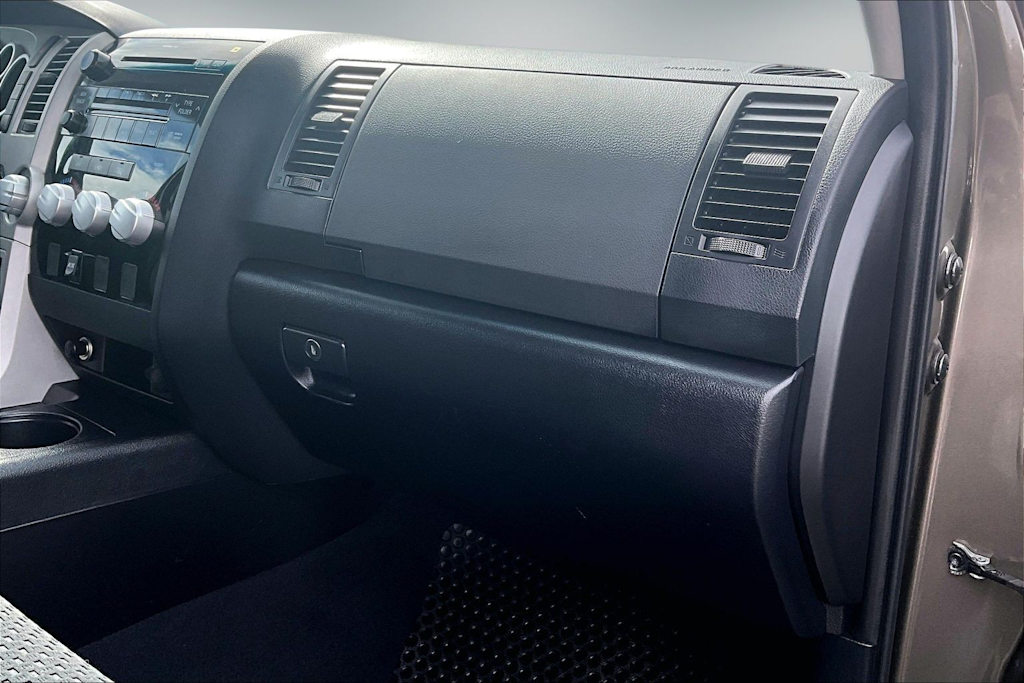 Thumbnail: 2008 Toyota Tundra - 23