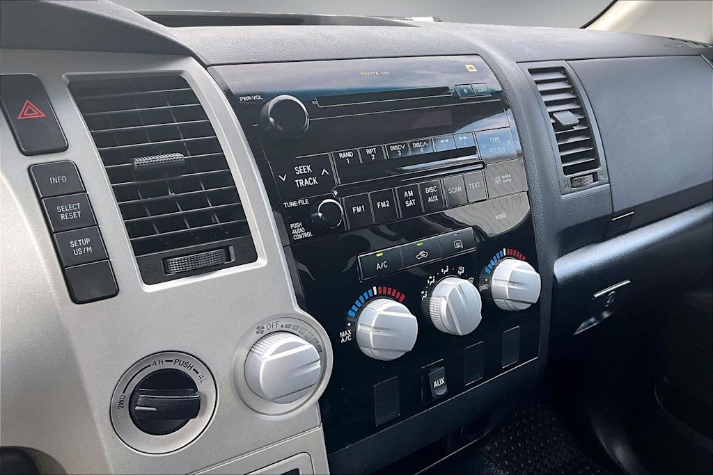 Thumbnail: 2008 Toyota Tundra - 14