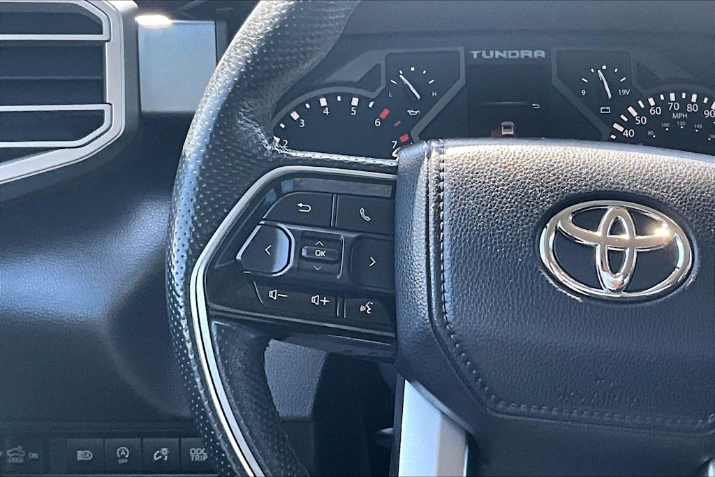 Thumbnail: 2022 Toyota Tundra - 24