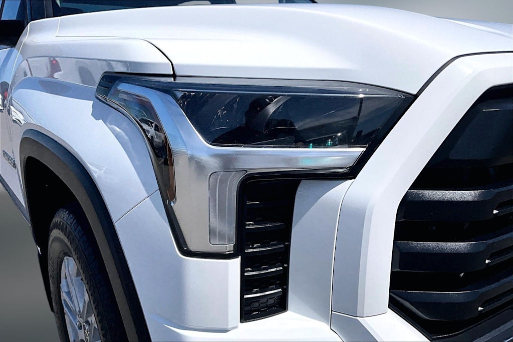 Thumbnail: 2022 Toyota Tundra - 31
