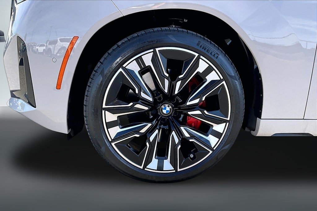 Thumbnail: 2025 BMW X3 - 8