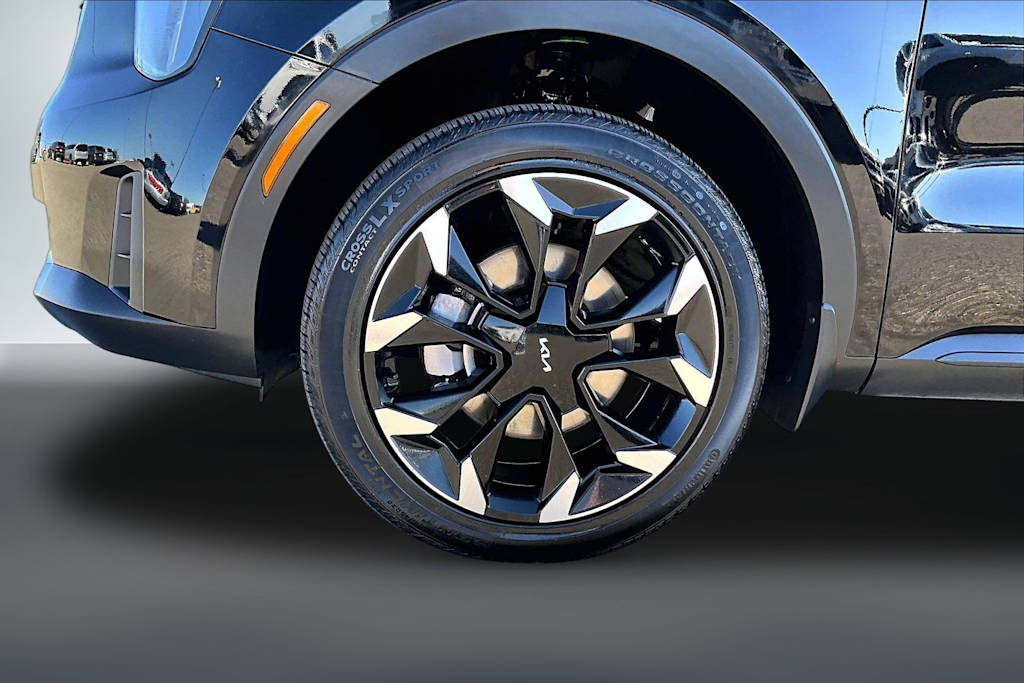 Thumbnail: 2025 Kia Sorento - 7