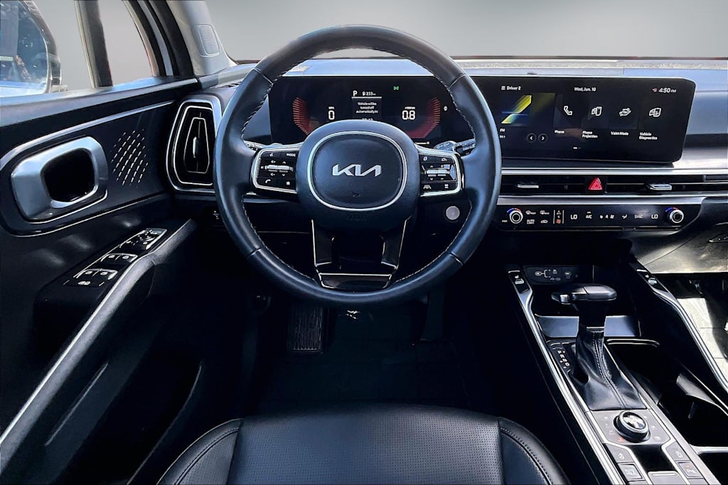 Thumbnail: 2025 Kia Sorento - 14
