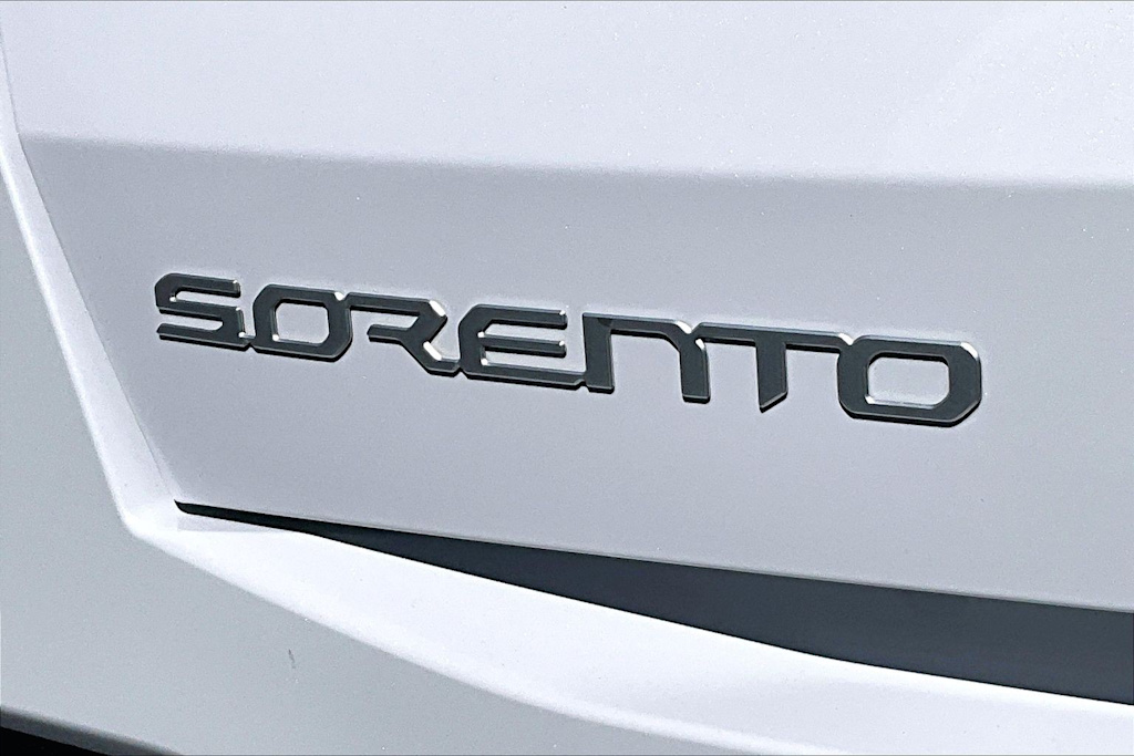 Thumbnail: 2025 Kia Sorento - 7