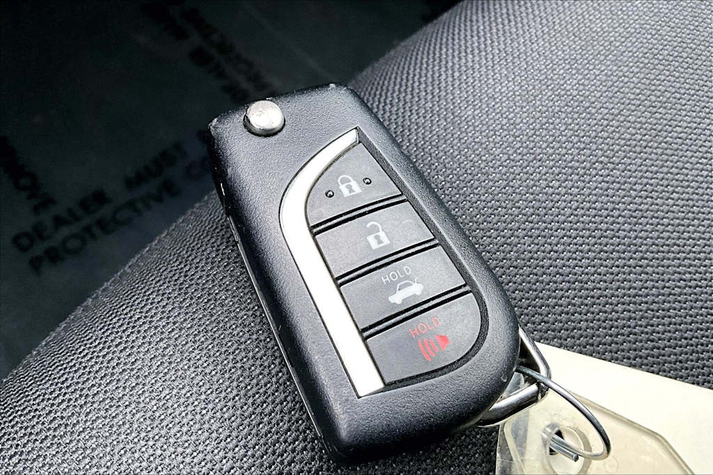 Thumbnail: 2024 Toyota Corolla - 17