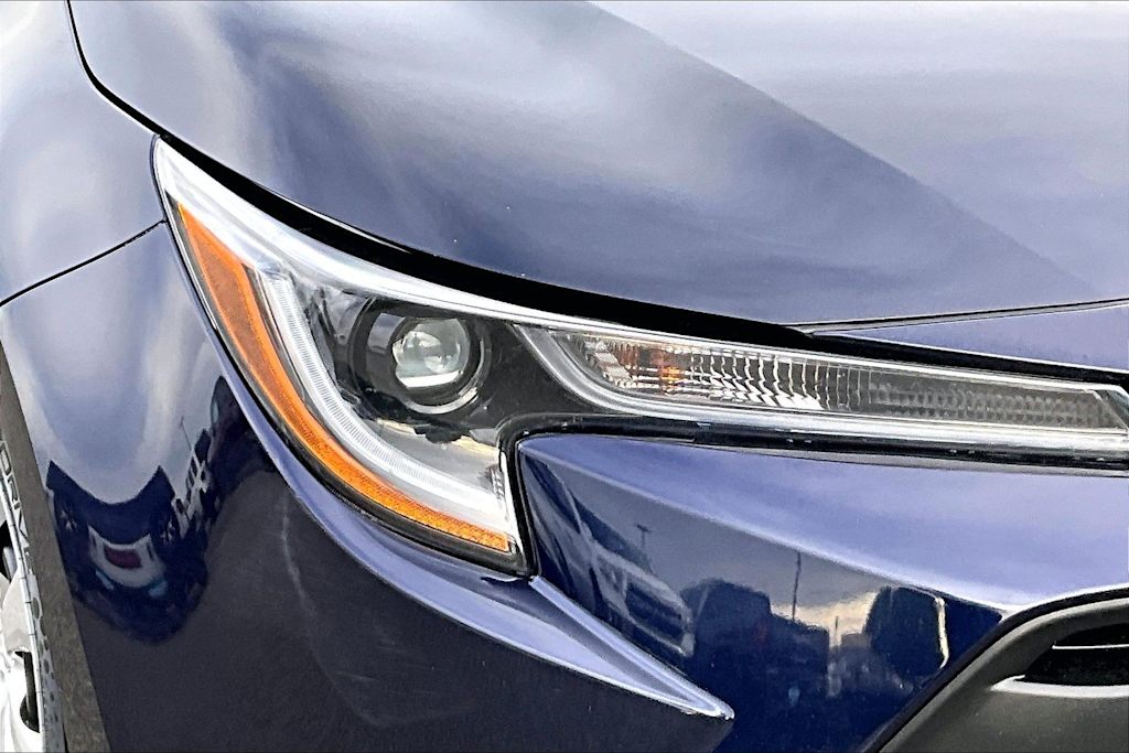 Thumbnail: 2023 Toyota Corolla - 30