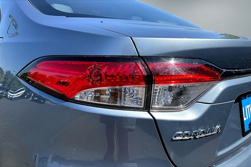Thumbnail: 2025 Toyota Corolla - 32