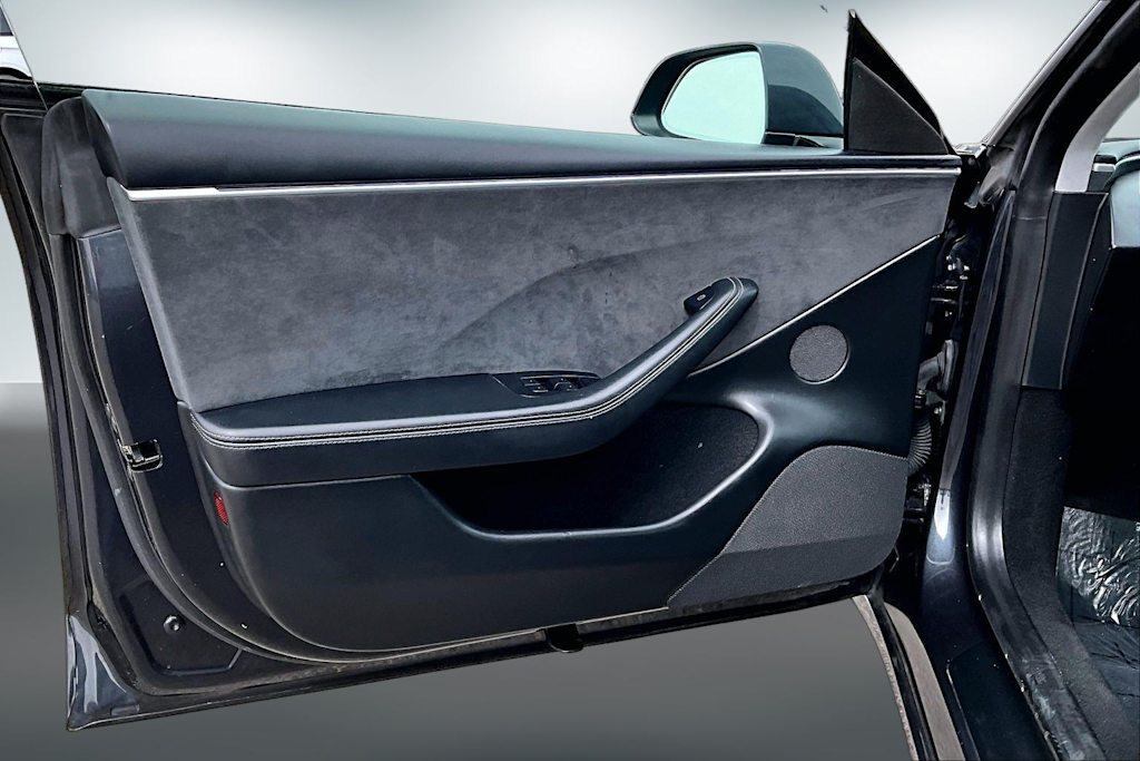 Thumbnail: 2024 Tesla Model 3 - 26