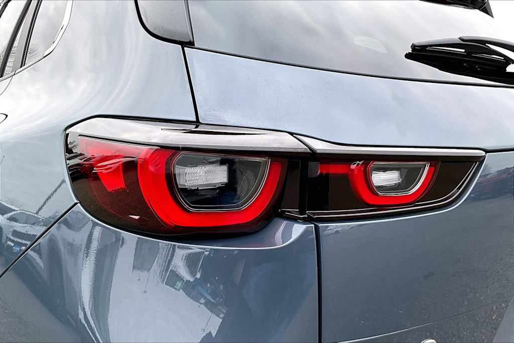 Thumbnail: 2025 Mazda CX-50 - 33