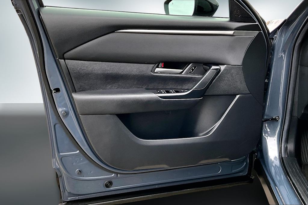 Thumbnail: 2025 Mazda CX-50 - 27