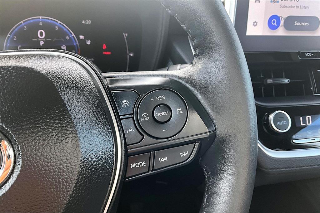 Thumbnail: 2026 Toyota Corolla Cross - 25