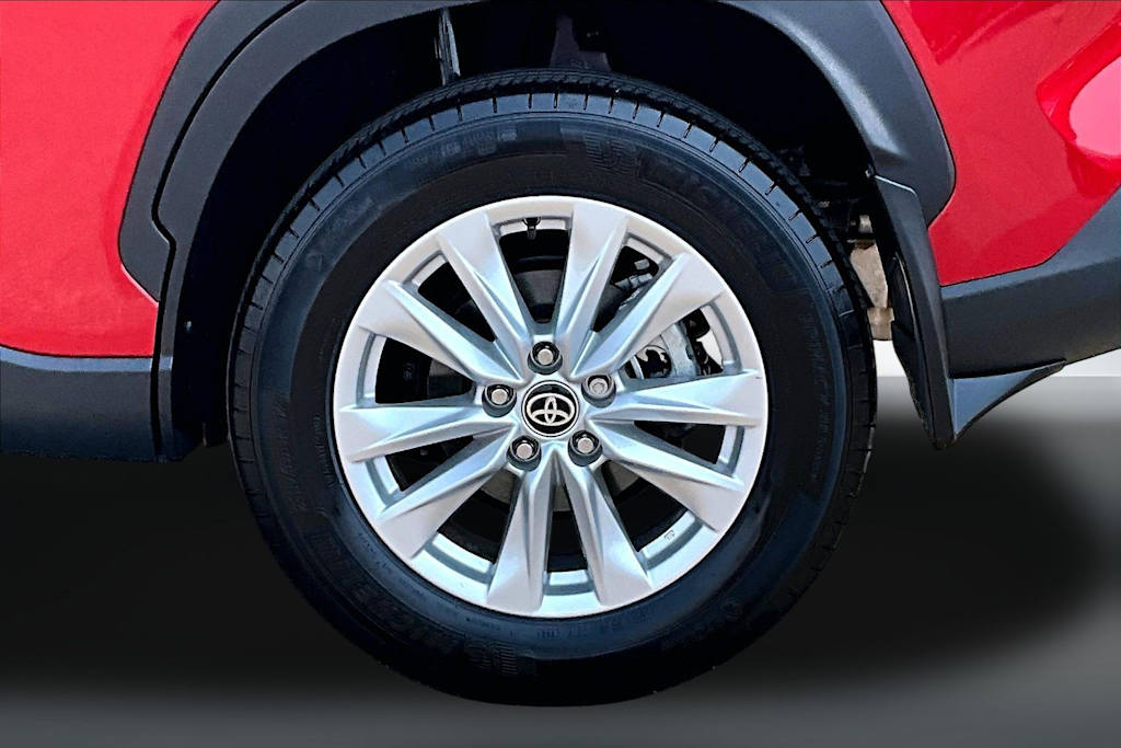 Thumbnail: 2024 Toyota Corolla Cross - 32