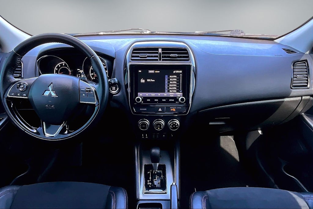 Thumbnail: 2022 Mitsubishi Outlander Sport - 10
