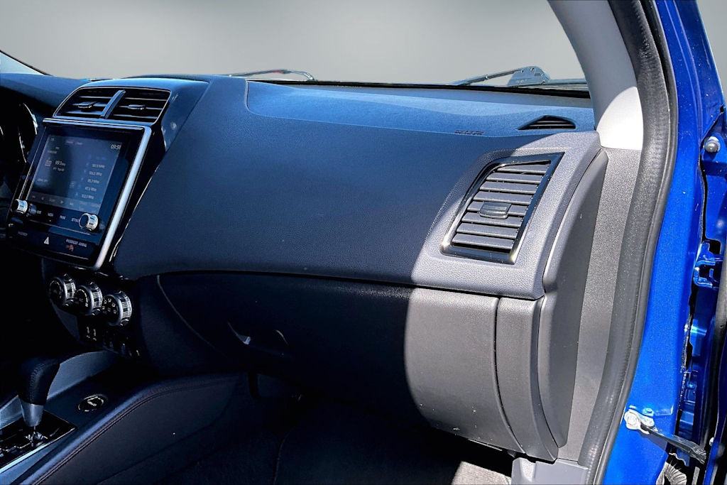 Thumbnail: 2022 Mitsubishi Outlander Sport - 24