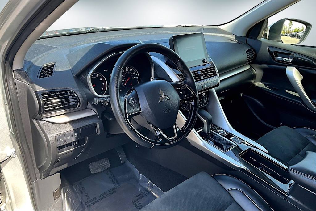 Thumbnail: 2024 Mitsubishi Eclipse Cross - 2