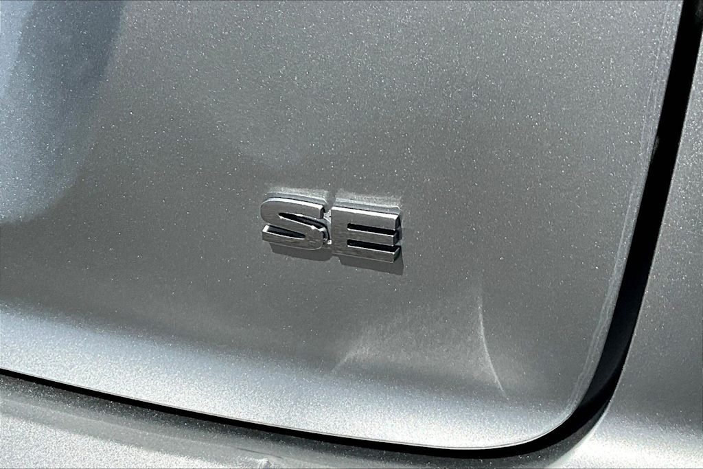 Thumbnail: 2024 Mitsubishi Eclipse Cross - 7