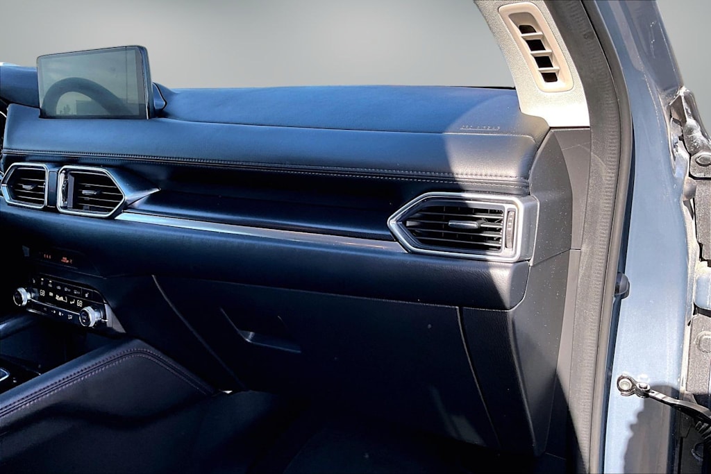 Thumbnail: 2025 Mazda CX-5 - 24