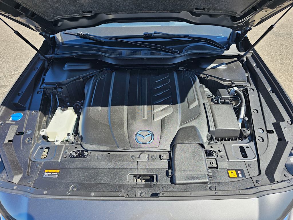 2024 Mazda CX-90 Preferred Plus 8