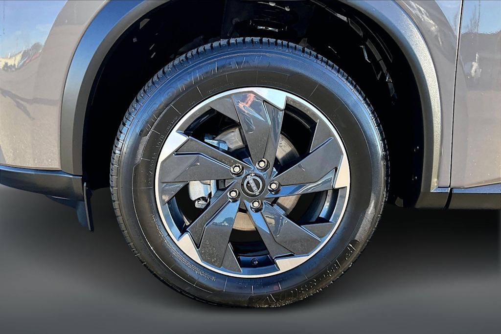 Thumbnail: 2024 Nissan Rogue - 8