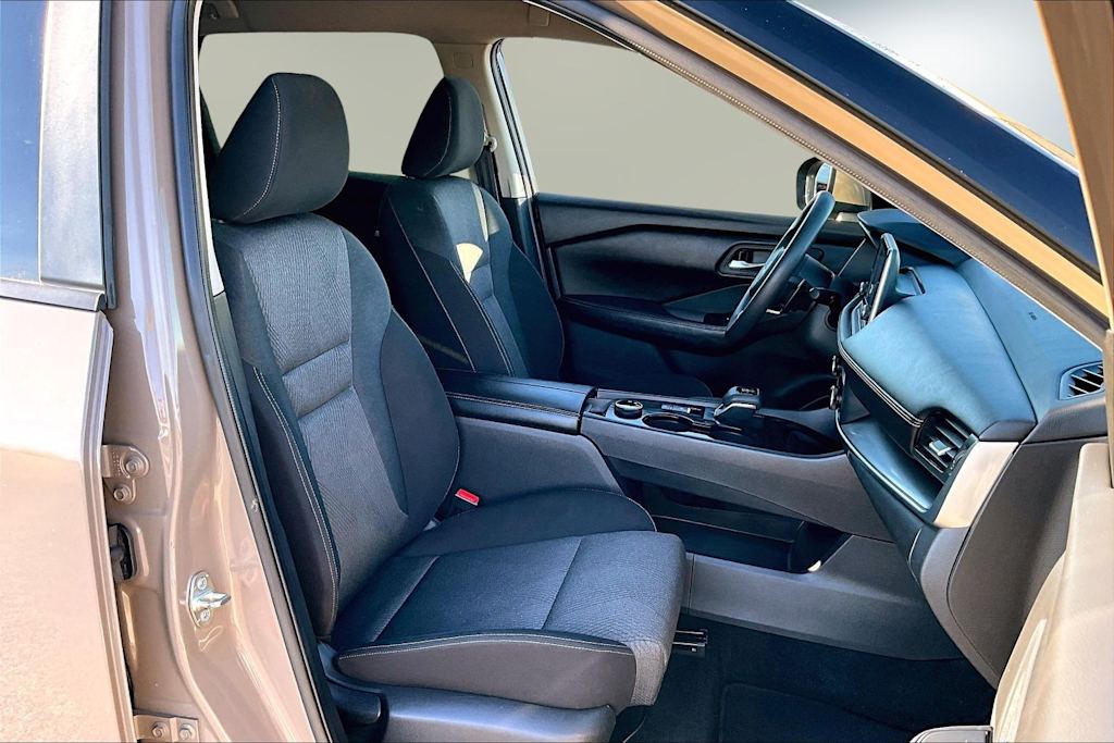 Thumbnail: 2024 Nissan Rogue - 12