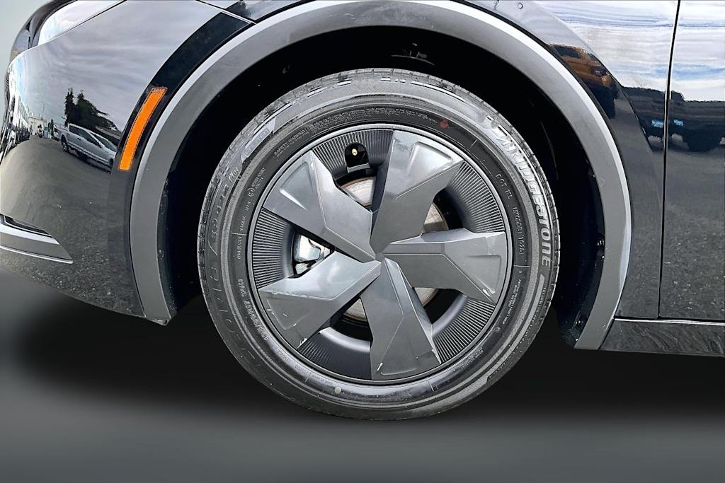 Thumbnail: 2025 Toyota Prius - 6