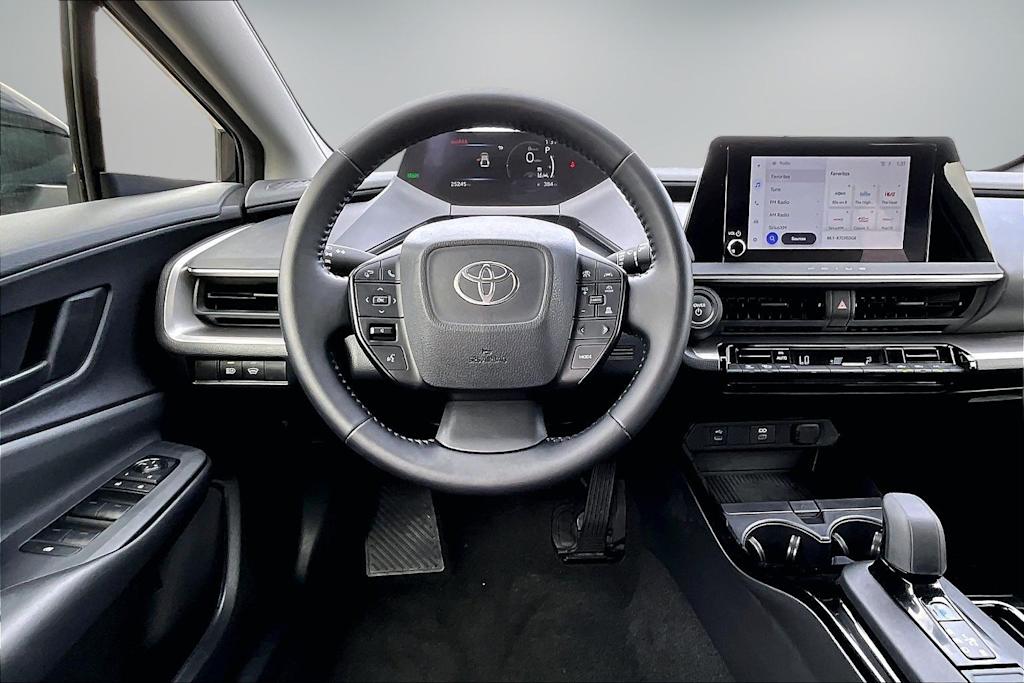 Thumbnail: 2025 Toyota Prius - 12