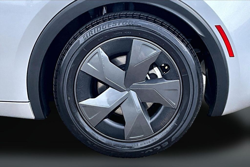 Thumbnail: 2025 Toyota Prius - 34