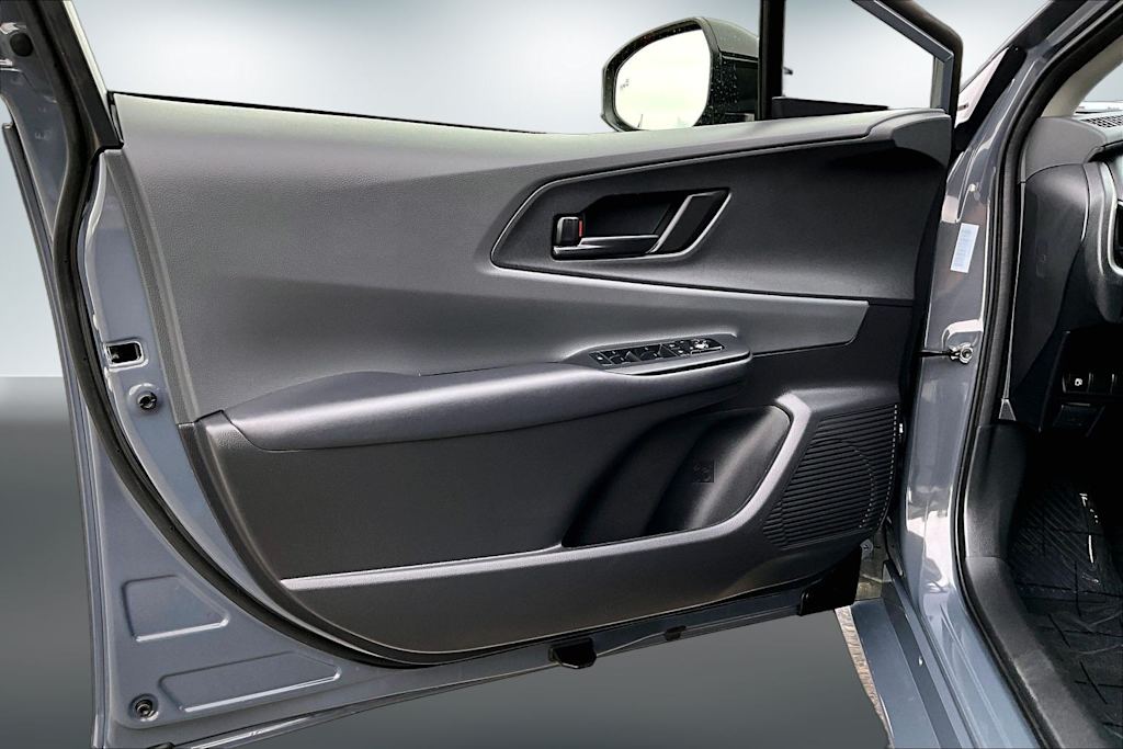 Thumbnail: 2025 Toyota Prius - 27
