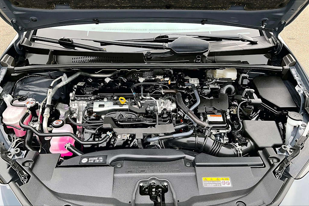 Thumbnail: 2025 Toyota Prius - 8