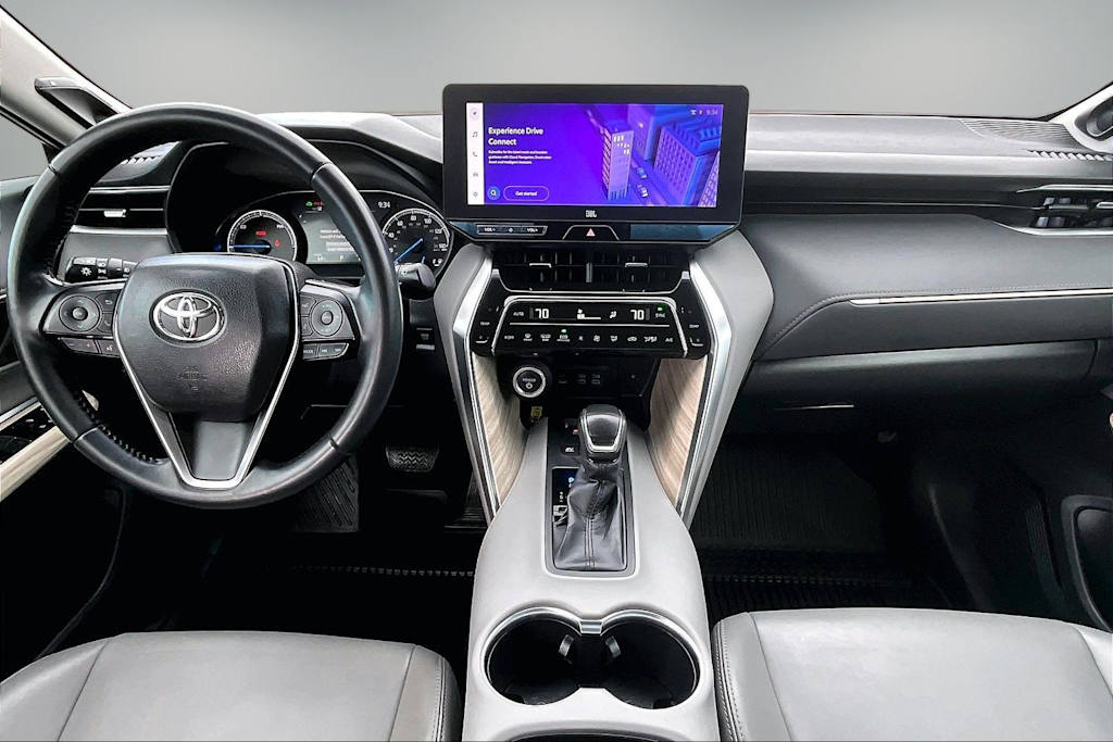 Thumbnail: 2024 Toyota Venza - 9
