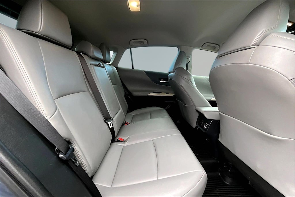 Thumbnail: 2024 Toyota Venza - 29