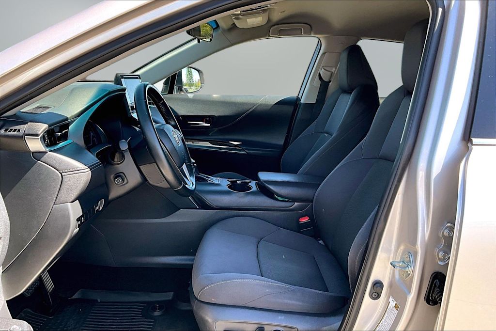 Thumbnail: 2024 Toyota Venza - 11
